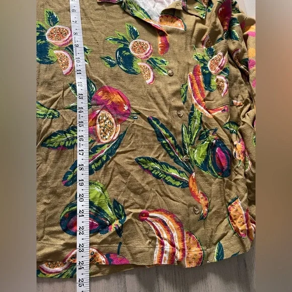 The Odells | Anthropologie | Linen Blend Kelley Top Fruit Tropical - Picture 6 of 6